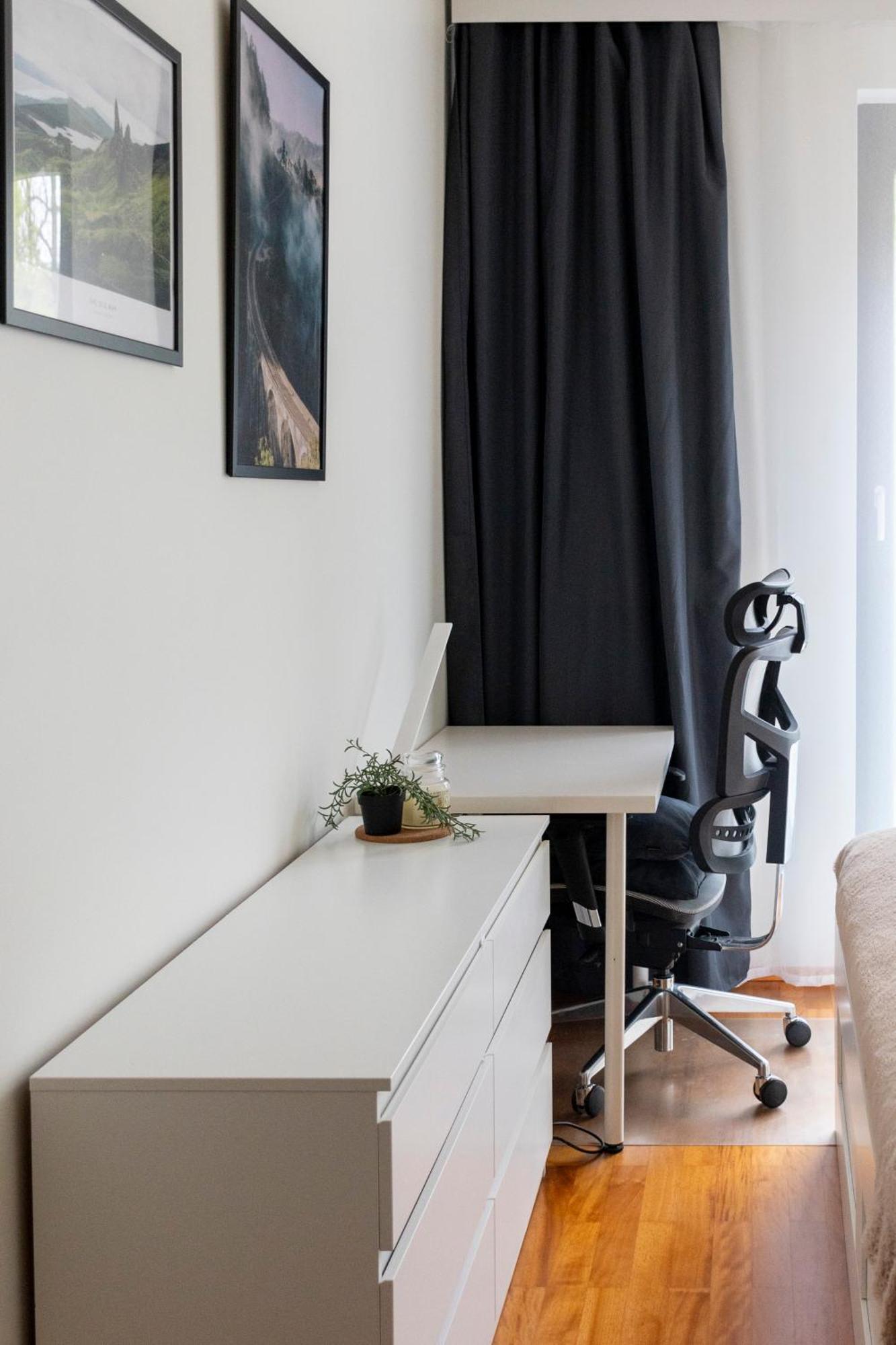 Glowny - Parking, Workspace - By Rentujemy Apartment Krakau